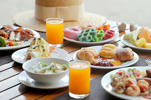 hotel-bertho-courmayeur-aosta-valley-italy-breakfast