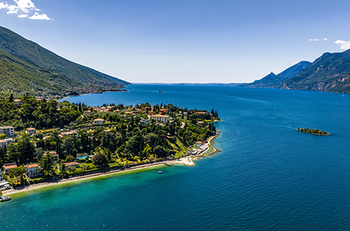 lake-garda-brescia-lombardy-italy