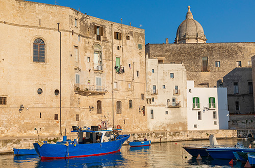 porto-antico-monopoli-puglia-italy