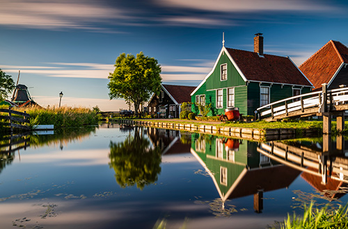 zaanse-schans-village-netherlands