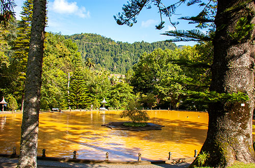 nostra-garden-hotel-furnas-portugal-pool