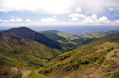 pico-da-vara-sao-miguel-portugal-peak