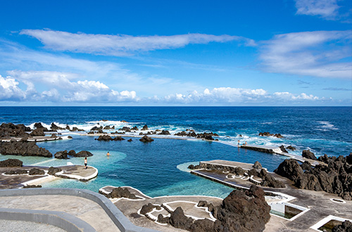 hotel-aqua-natura-madeira-porto-moniz-portugal-lava-pools