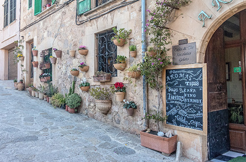 mallorca-spain-valldermossa