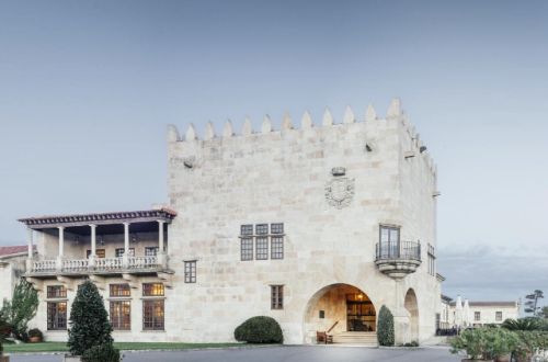 parador-de-baiona-hotel-spain-exterior