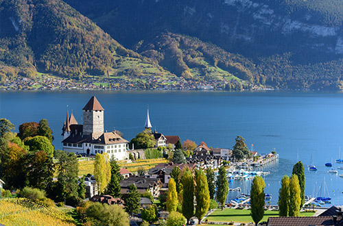 lake-thun-switzerland