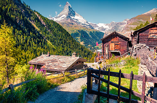 zermatt-switzerland-village-mountain-hat