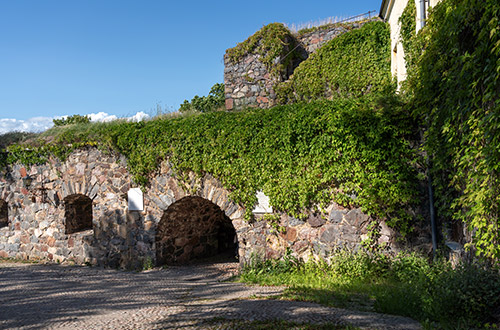 suomenlinna-fortress-walls-helsinki-uusimaa-finland