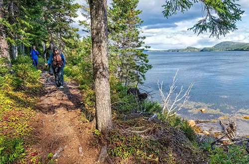 eastern-newfoundland-and-labrador-hikers