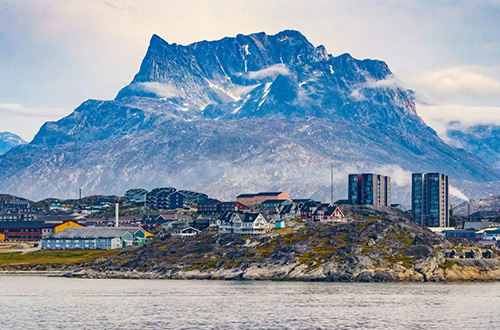 nuuk-greenland-village