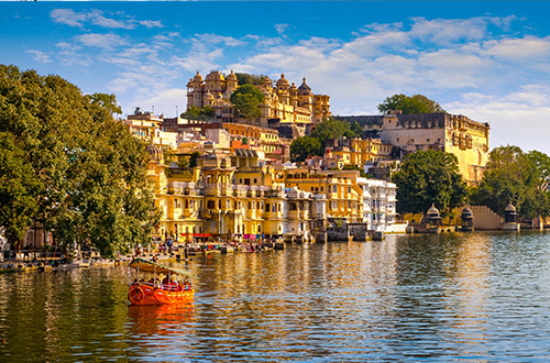 udaipur-rajasthan-india-city-palace