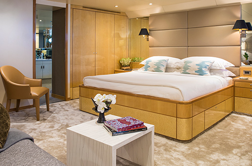 aqua-blu-cruise-cabin-bedroom-area