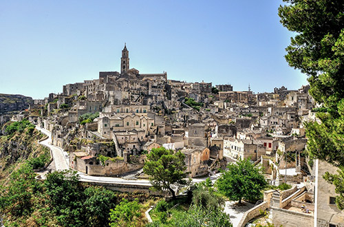 matera-caves-puglia-italy