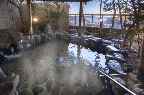 yumoto-amanoshima-onsen-toba-japan