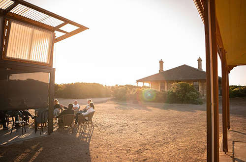 cape-du-couedic-cottages-outdoor-lounge