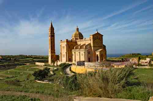 romanesque-malta-europe