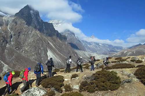 everest-base-trekking