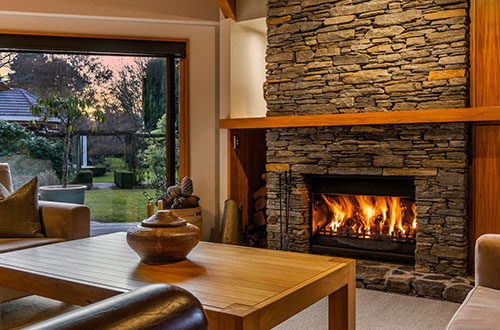 river-birches-lounge-fireplace