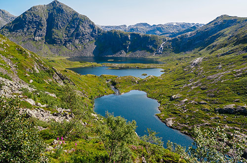 folgefonna-national-park-vestland-county-norway-lake