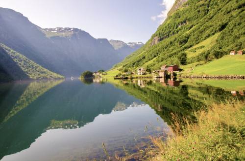 fjord-farm-village-norway