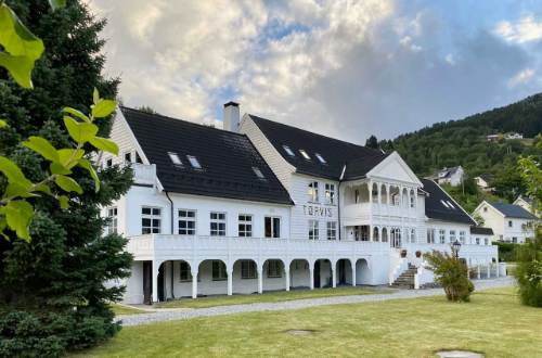 torvis-hotel-norway-exterior