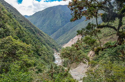 santa-teresa-river-santa-teresa-peru