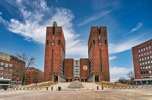 city-hall-oslo-norway