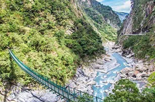 Taroko-Gorge-Hualien-Taiwan