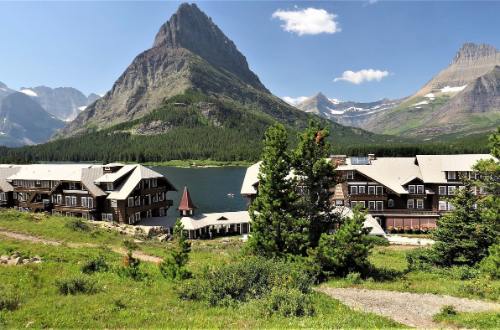 many-glacier-hotel-aerial-view-montana-usa