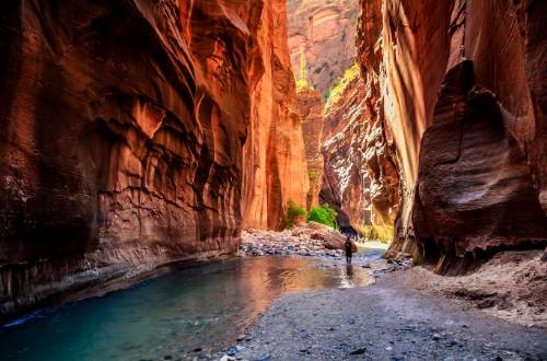 the-narrows-zion-national-park-utah-usa