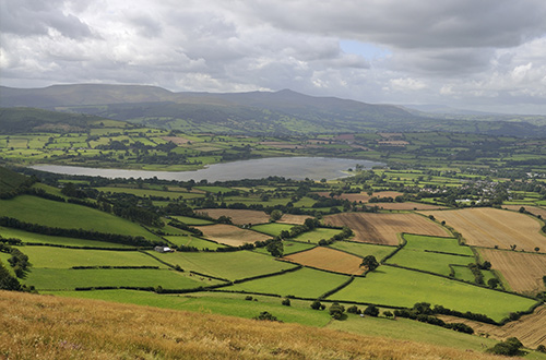 llangorse-lake-brecon-beacons-national-park-wales-united-kingdom