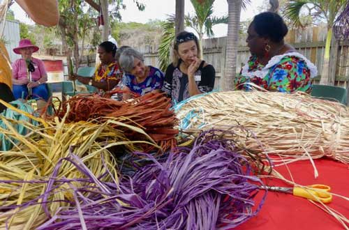 australia-cruise-torres-strait-and-cape-york-moa-island-weaving