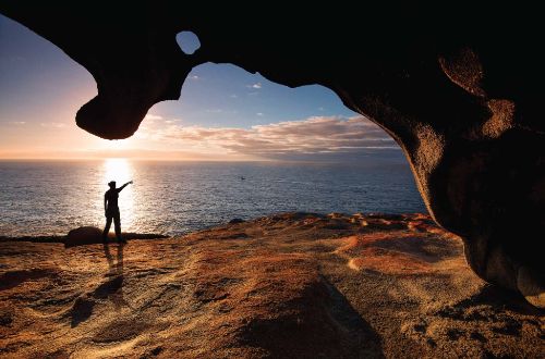 Kangaroo-Island-Wilderness-Trail-Walk-Remarkable-Rocks