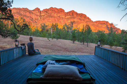 Arkaba-Walk-flinders-ranges-south-australia-luxury-walk-camp-with-view