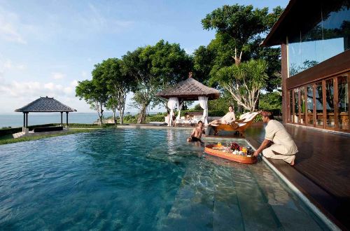 bali-adventure-ayana-resort_spa-in-room-dining