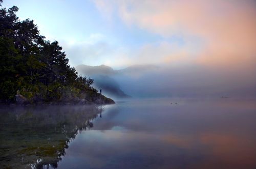 lake-waikaremoana-walk