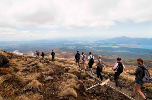 Tongariro-Alpine-Crossing-Walk