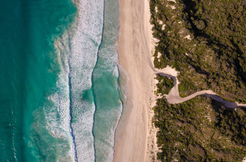 cape-to-cape-luxury-walk-western-australia-margaret-river-glamping-hamelin-bay-views