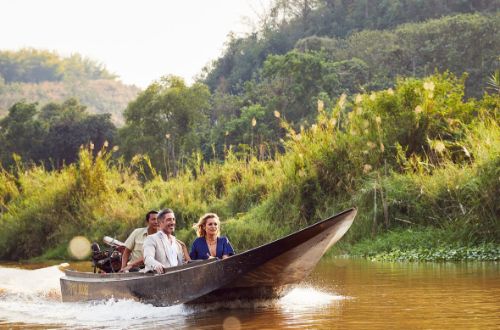 chiang-rai-thailand-longtail-river-boat-ride-mae-kok-river