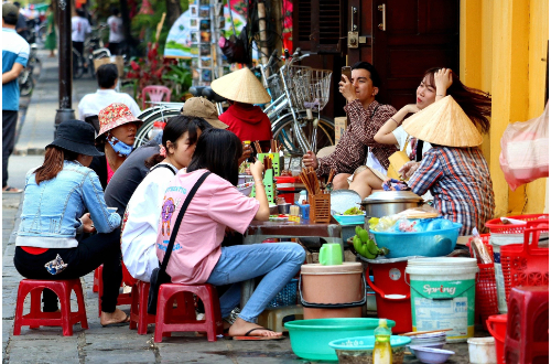 luxury-cycling-ho-chi-minh-hue-hoi-an-street-food-cuisine-local